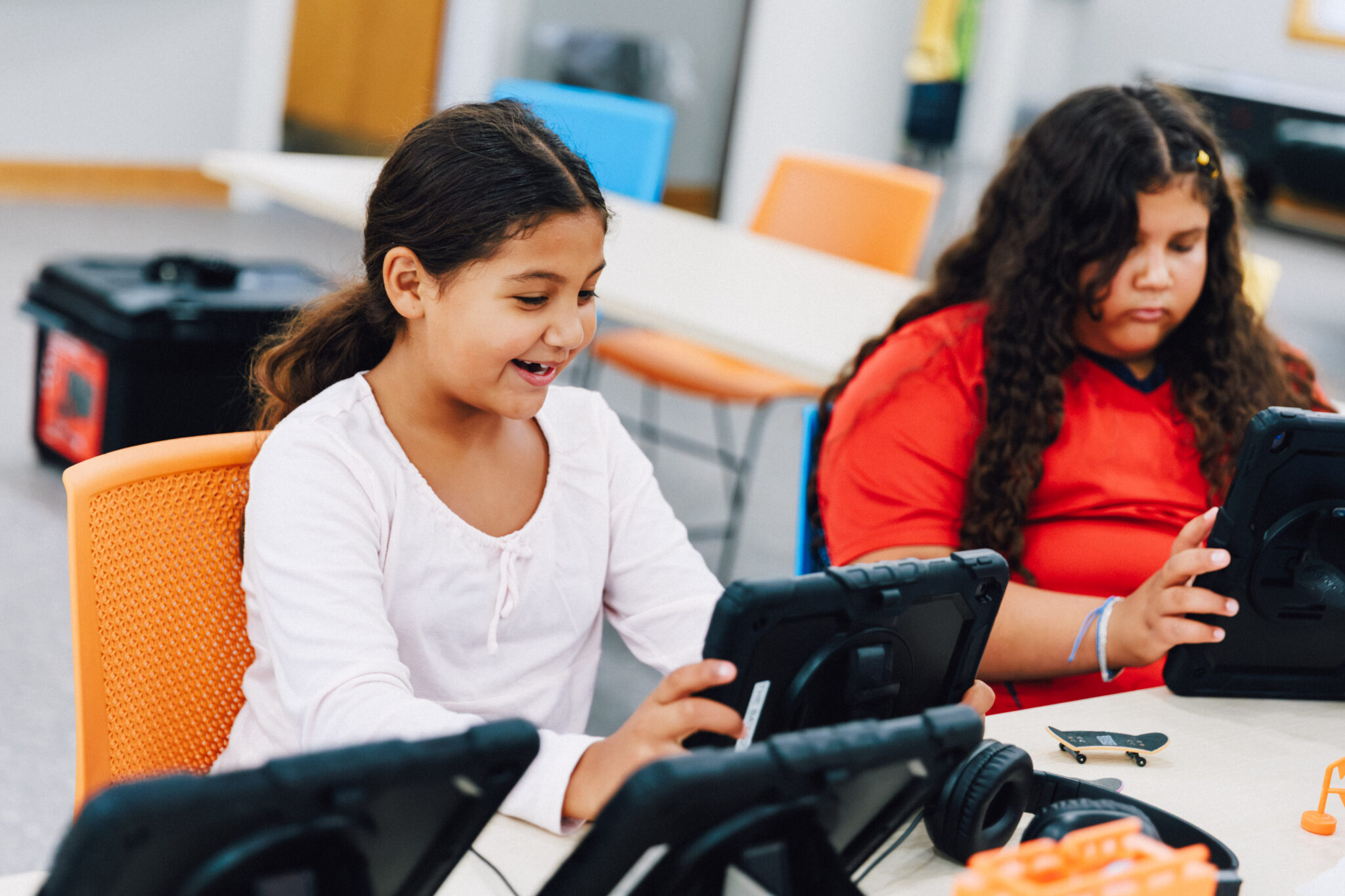 YE_GirlsInc_07_25__08